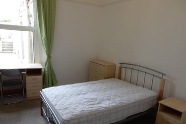 6 bed house, Furzehill Road, Mutley, Plymouth, PL47JZ - Image 5